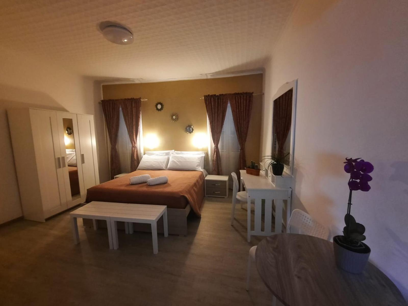 Apartamento Viccinella House Capranica Exterior foto
