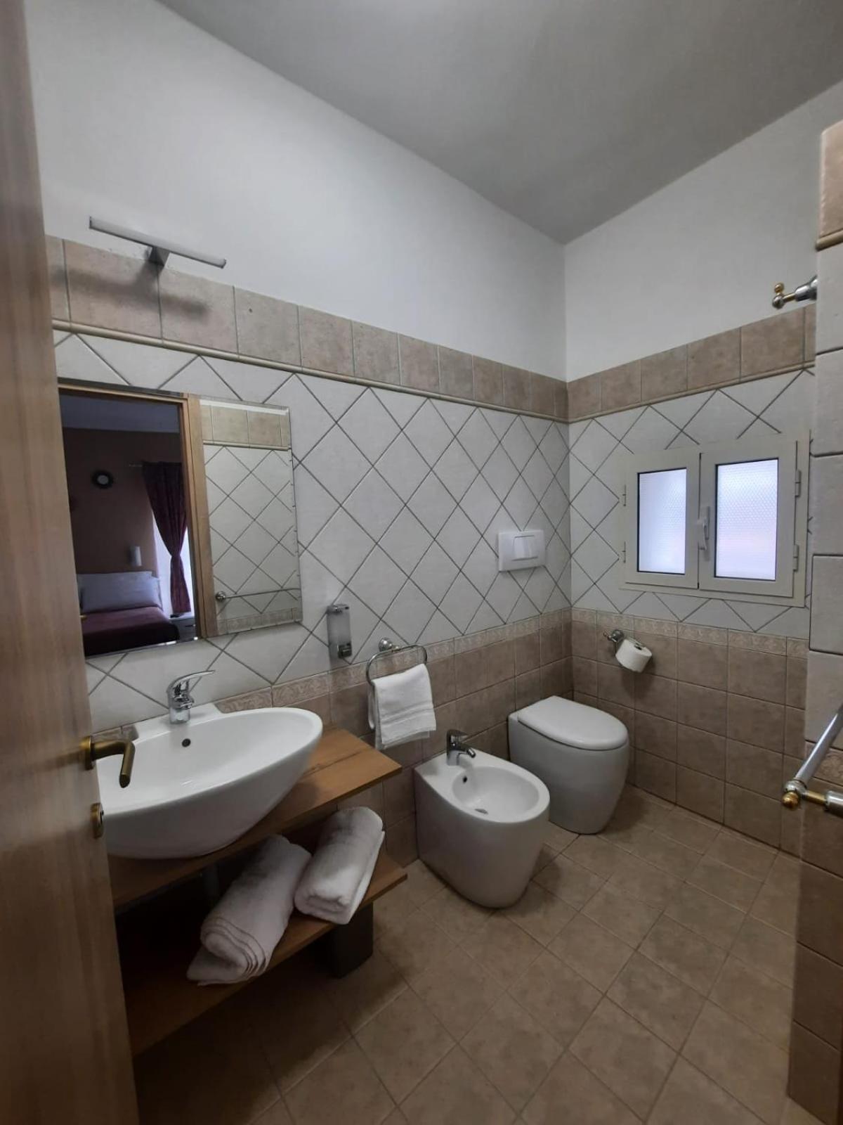 Apartamento Viccinella House Capranica Exterior foto